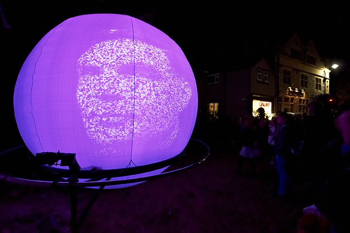 Chris Squire Projection Globe blinc12