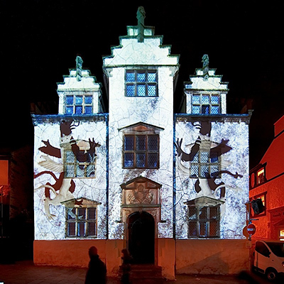 Mapped Projections. Craig Morrison & Jon Bat