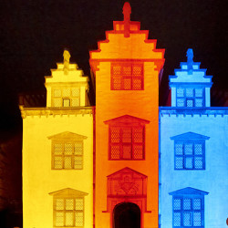 Intense Colour Movement