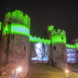 Green Bay. Craig Morrison featuring, Menna Elfyn, Elizabeth Ashworth, Dylan Thomas and Sir Anthony Hopkins